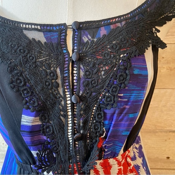 Guess Jeans women’s patterned  Sun dress in size small - Picture 6 of 13